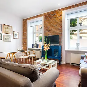 Tyzenhauz Comfort Apartamento